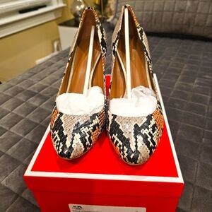 Coach snake pumps shoes 7.5M
